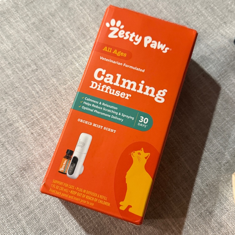 Zesty Paws Starter Kit Cat Calming Diffuser Pack of 1 NIB